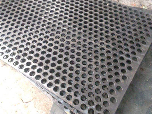 筛分冲孔板 - 河北强佑金属制品有限公司图片1